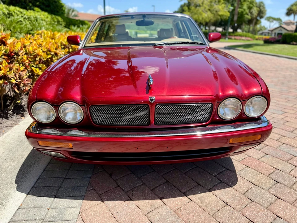 1997 Jaguar X306 XJR - Image 6 of 31