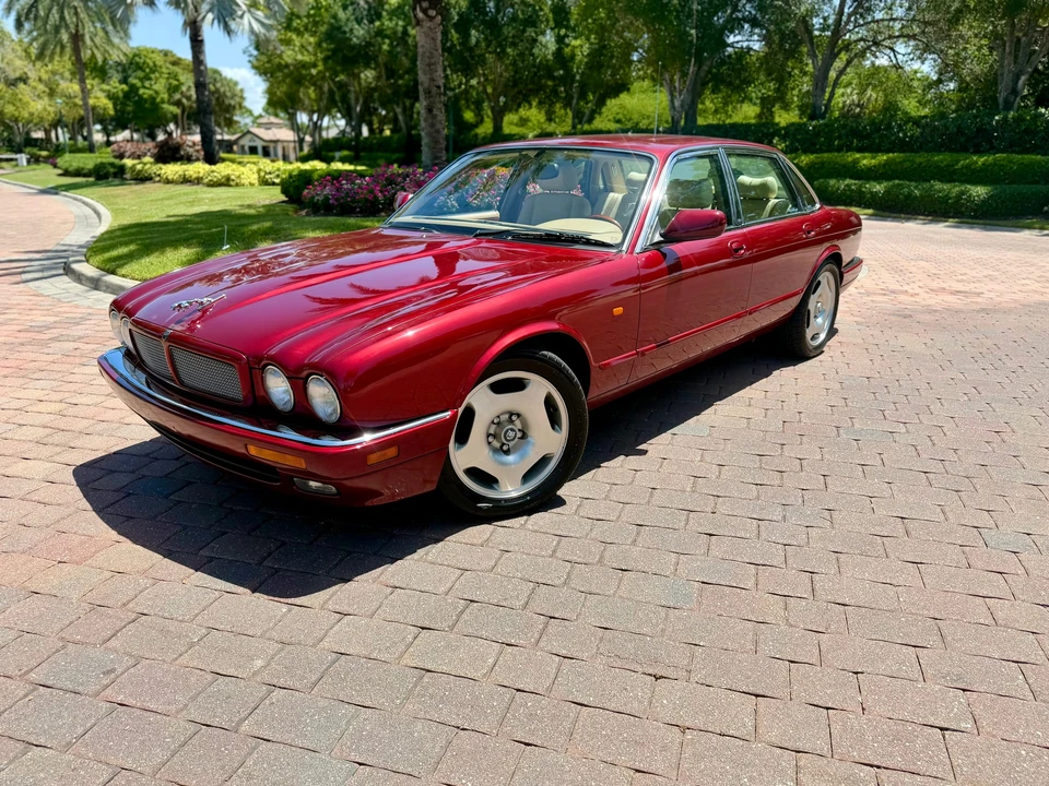 1997 Jaguar X306 XJR - Image 4 of 31