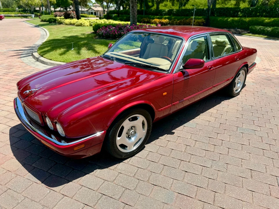 1997 Jaguar X306 XJR - Image 5 of 31