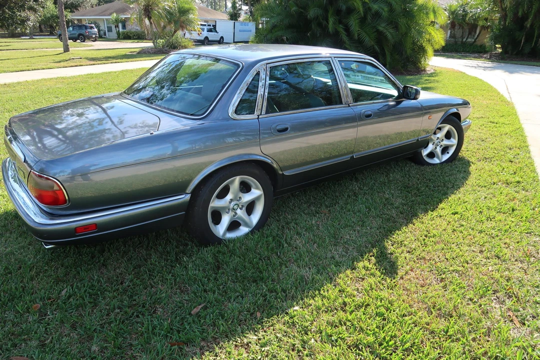 1997 Jaguar X306 XJR - Image 12 of 31