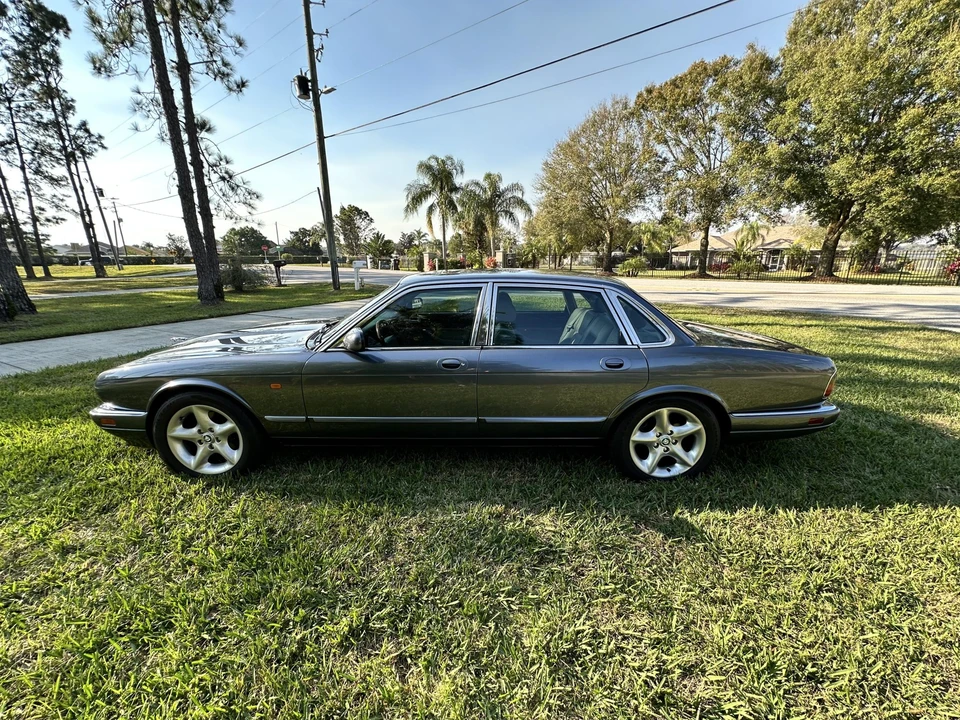 1997 Jaguar X306 XJR - Image 5 of 31