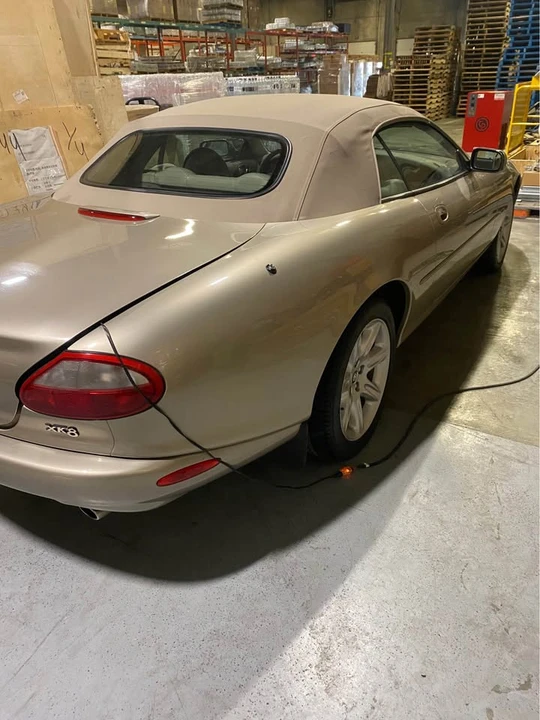 1997 Jaguar X100 XK8 - Image 4 of 13