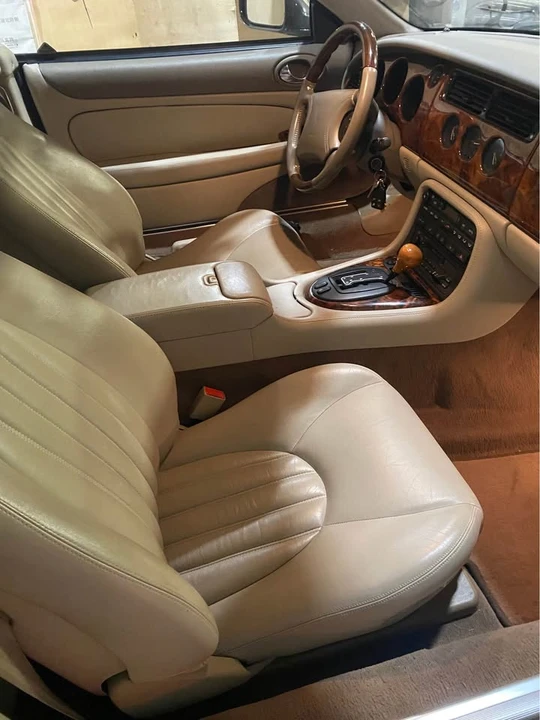 1997 Jaguar X100 XK8 - Image 7 of 13