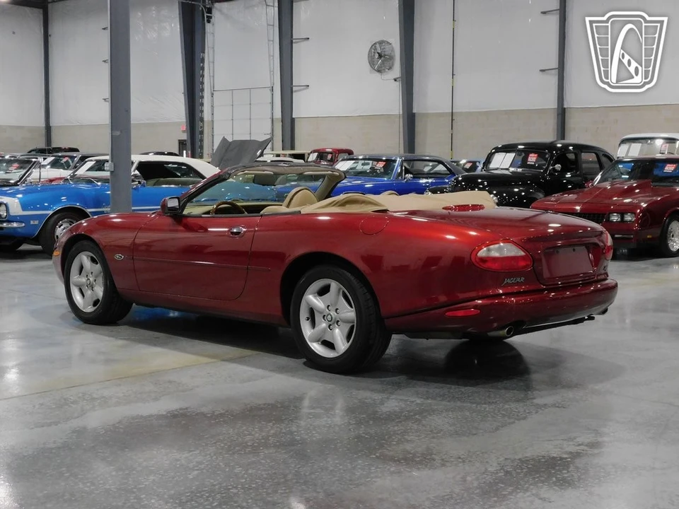 1997 Jaguar X100 XK8 - Image 4 of 12