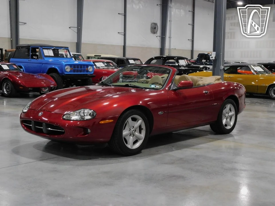 1997 Jaguar X100 XK8 - Image 3 of 12