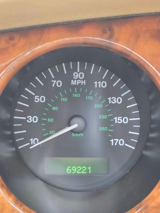 1997 Jaguar X100 XK8 - Image 18 of 20