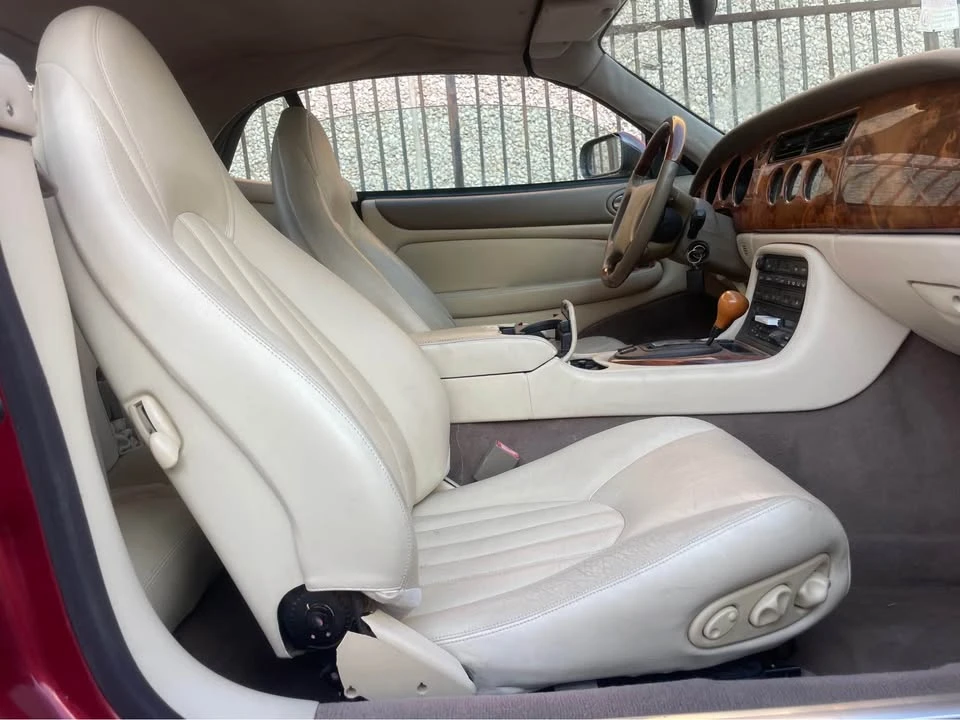 1997 Jaguar X100 XK8 - Image 8 of 15