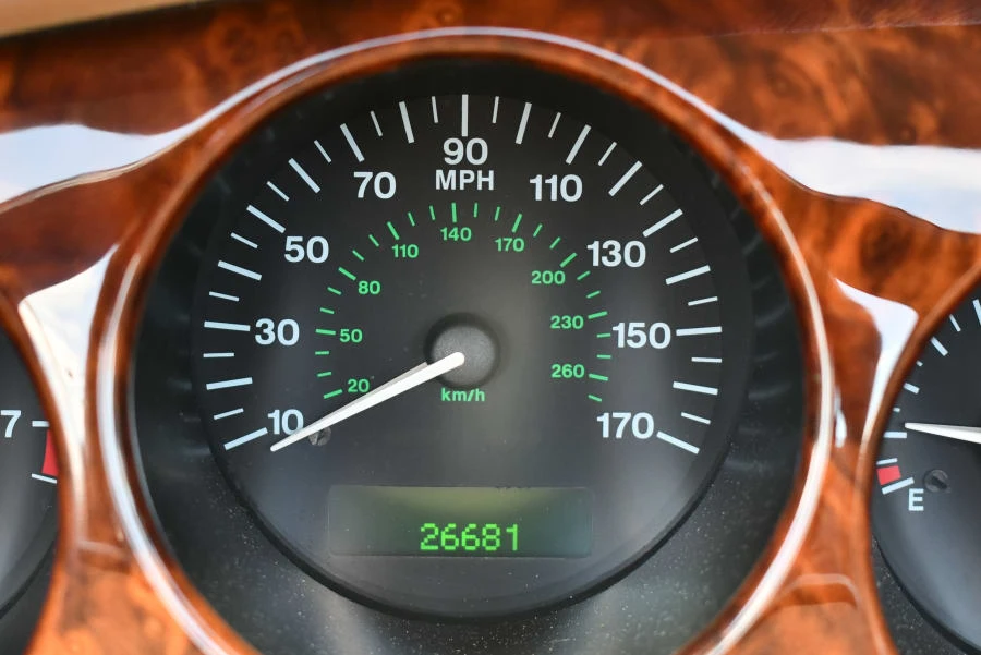 1997 Jaguar X100 XK8 - Image 4 of 9