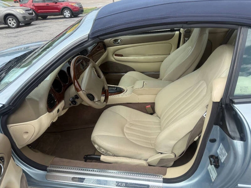 1997 Jaguar X100 XK8 - Image 11 of 12