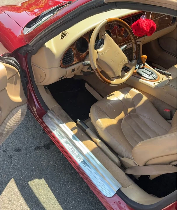 1997 Jaguar X100 XK8 - Image 5 of 6