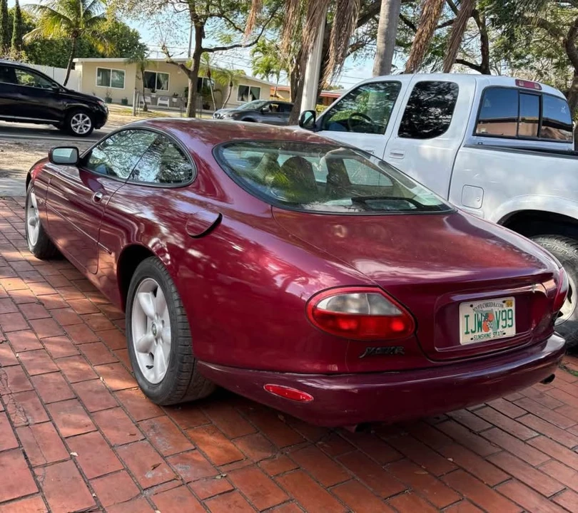 1997 Jaguar X100 XK8 - Image 3 of 5