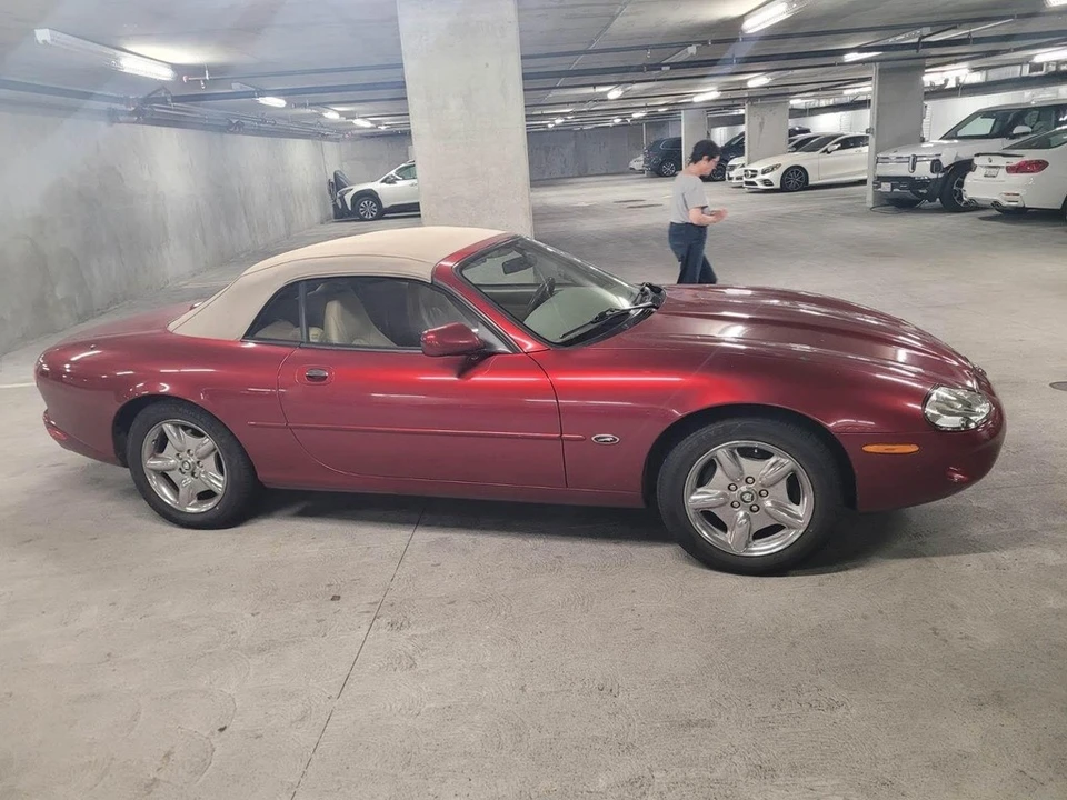 1997 Jaguar X100 XK8 - Image 12 of 21