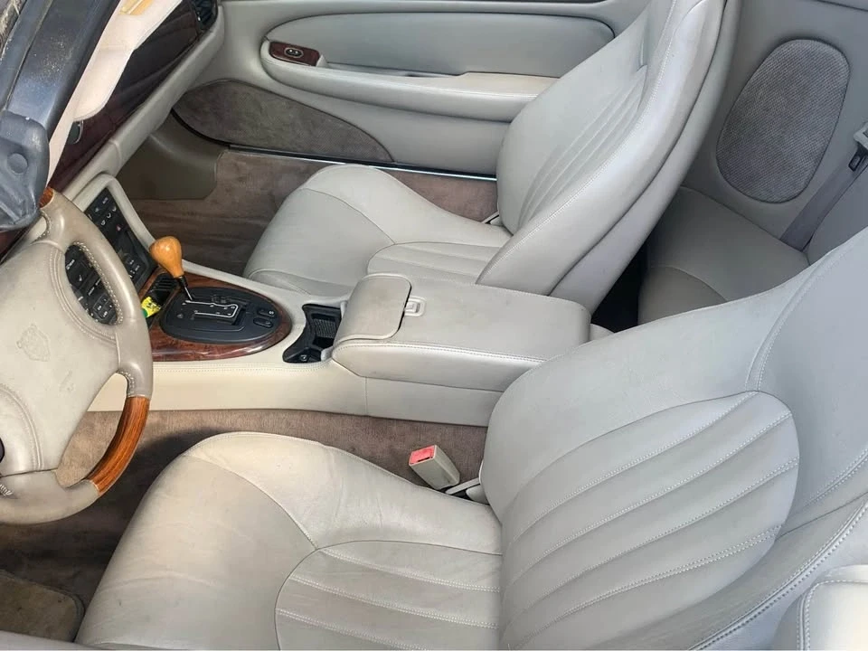 1997 Jaguar X100 XK8 - Image 2 of 7