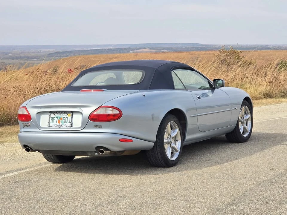 1997 Jaguar X100 XK8 - Image 4 of 6