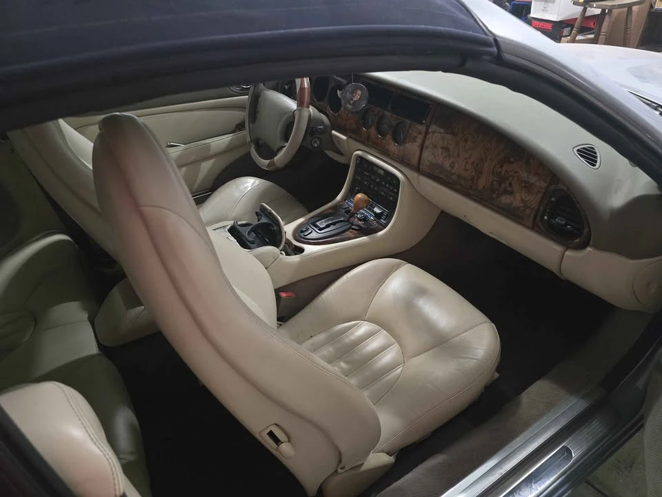 1997 Jaguar X100 XK8 - Image 5 of 6