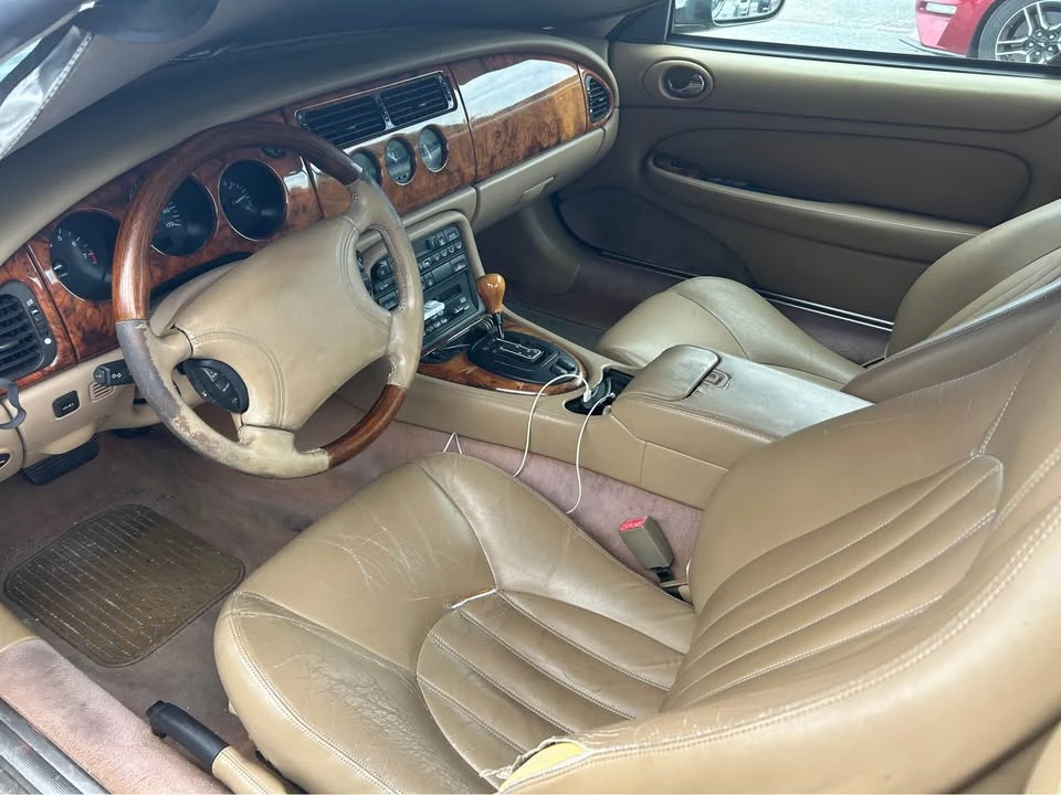 1997 Jaguar X100 XK8 - Image 5 of 9
