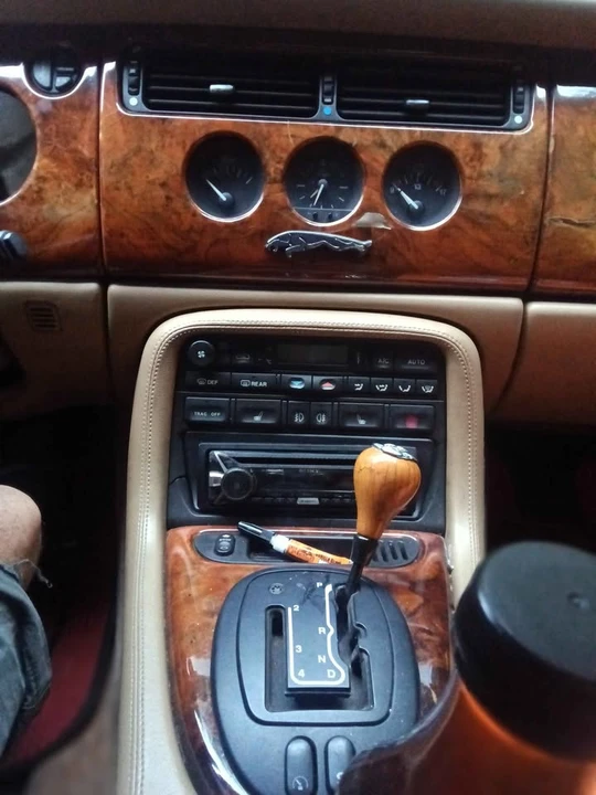 1997 Jaguar X100 XK8 - Image 4 of 8