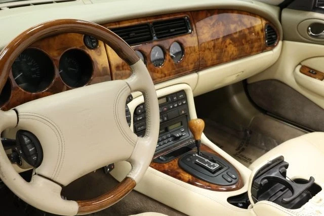 1997 Jaguar X100 XK8 - Image 3 of 12