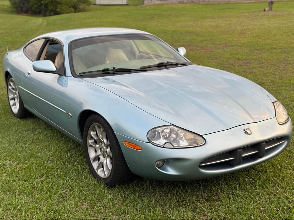 1997 Jaguar X100 XK8 - Image 2 of 9