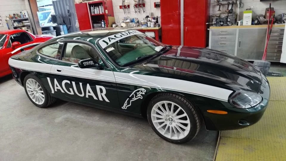 1997 Jaguar X100 XK8 - Image 3 of 8
