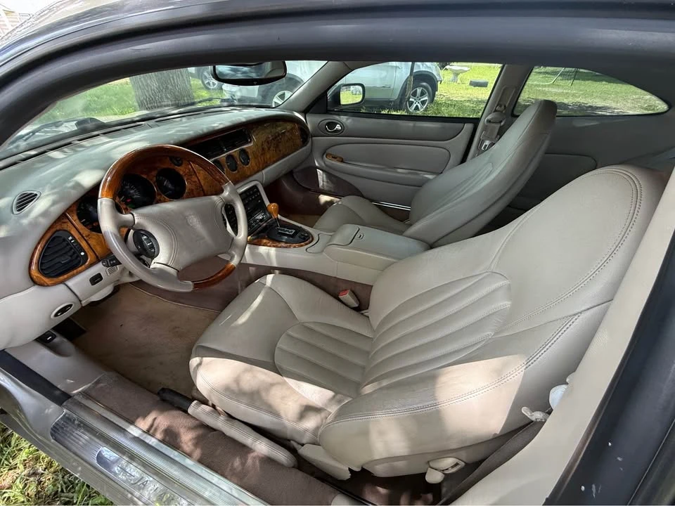 1997 Jaguar X100 XK8 - Image 14 of 17