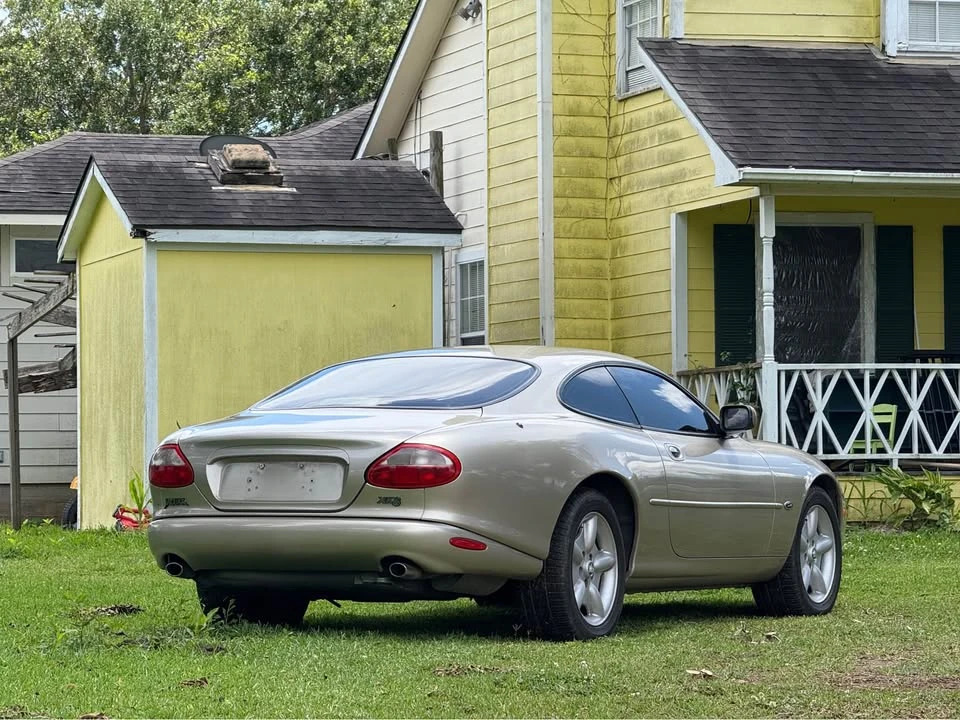 1997 Jaguar X100 XK8 - Image 8 of 17