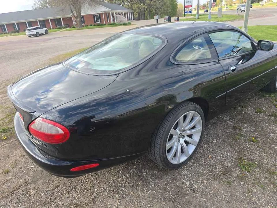 1997 Jaguar X100 XK8 - Image 6 of 15