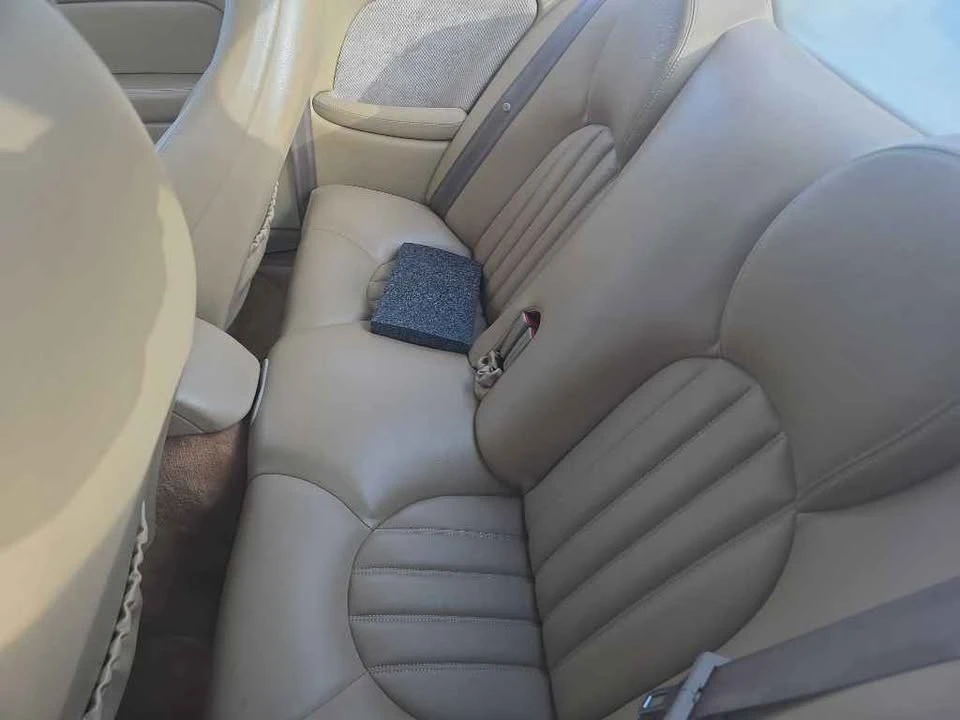 1997 Jaguar X100 XK8 - Image 12 of 15