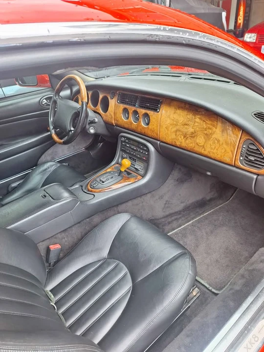 1997 Jaguar X100 XK8 - Image 2 of 5