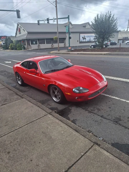 1997 Jaguar X100 XK8 - Image 4 of 5