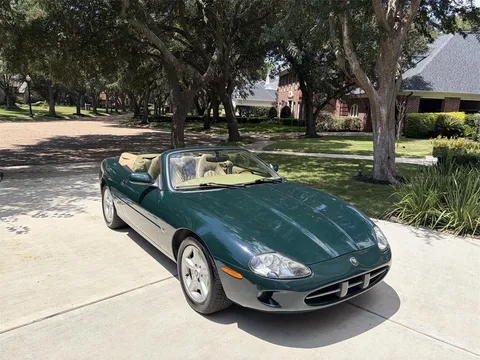 1997 Jaguar XK8