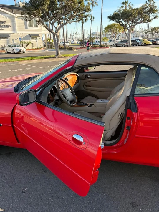 1997 Jaguar X100 XK8 - Image 4 of 9