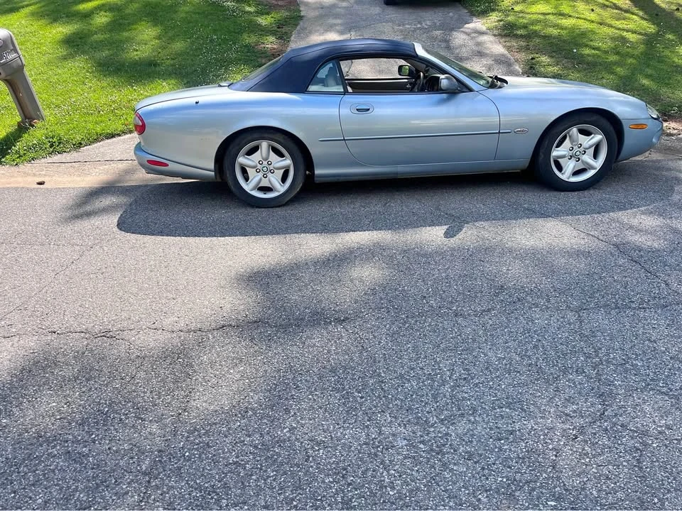 1997 Jaguar X100 XK8 - Image 2 of 6