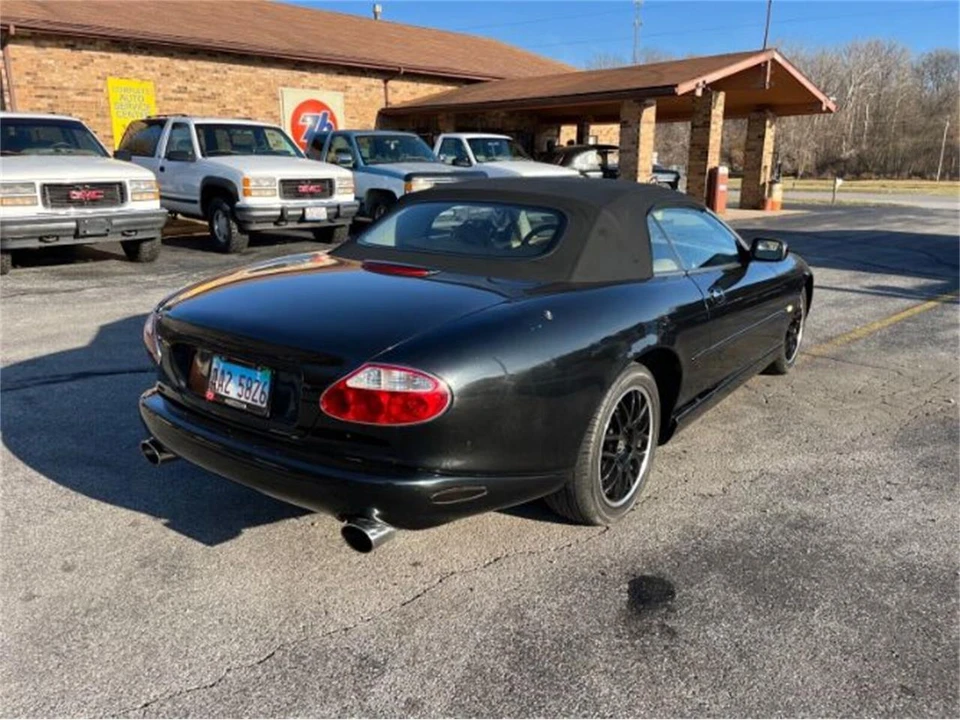 1997 Jaguar X100 XK8 - Image 6 of 18