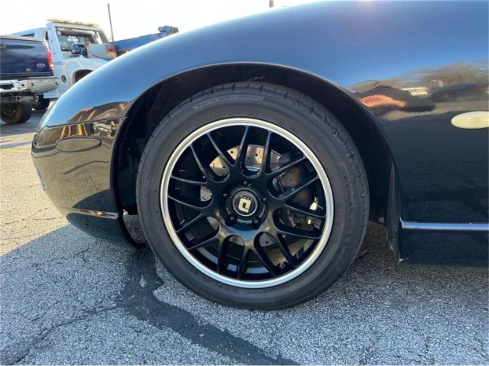 1997 Jaguar X100 XK8 - Image 9 of 18
