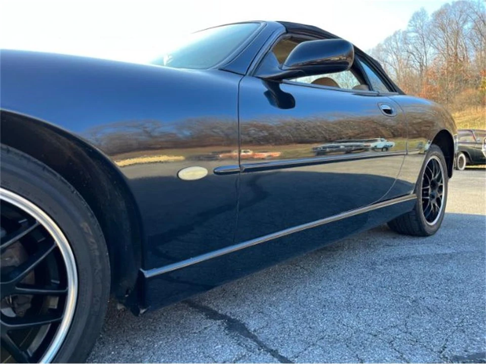 1997 Jaguar X100 XK8 - Image 11 of 18