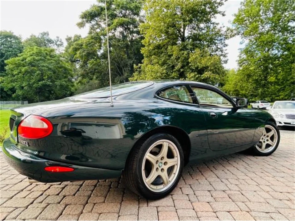 1997 Jaguar X100 XK8 - Image 14 of 21