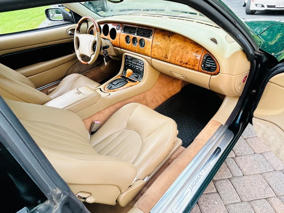 1997 Jaguar X100 XK8 - Image 3 of 31