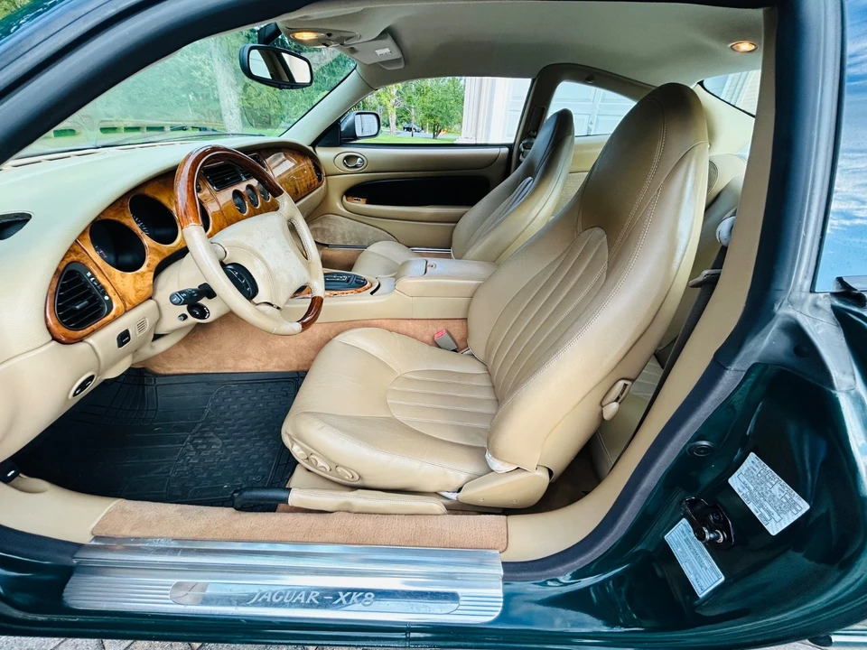 1997 Jaguar X100 XK8 - Image 15 of 31
