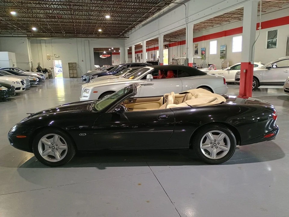 1997 Jaguar X100 XK8 - Image 3 of 12