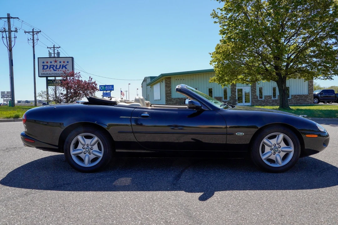 1997 Jaguar X100 XK8 - Image 2 of 31