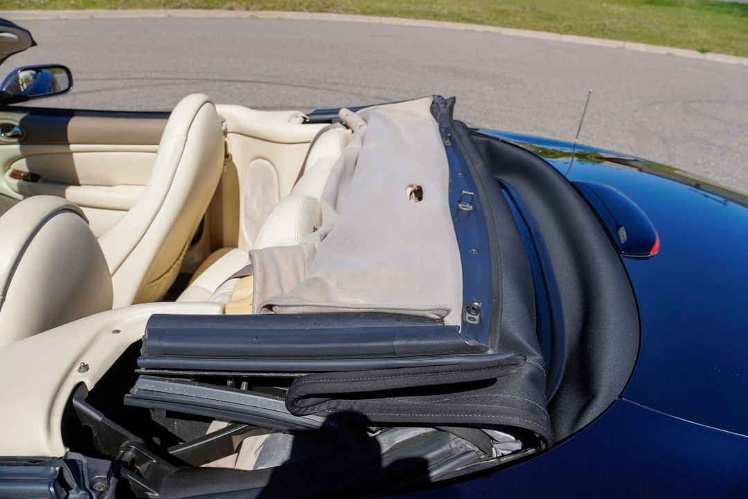1997 Jaguar X100 XK8 - Image 25 of 31
