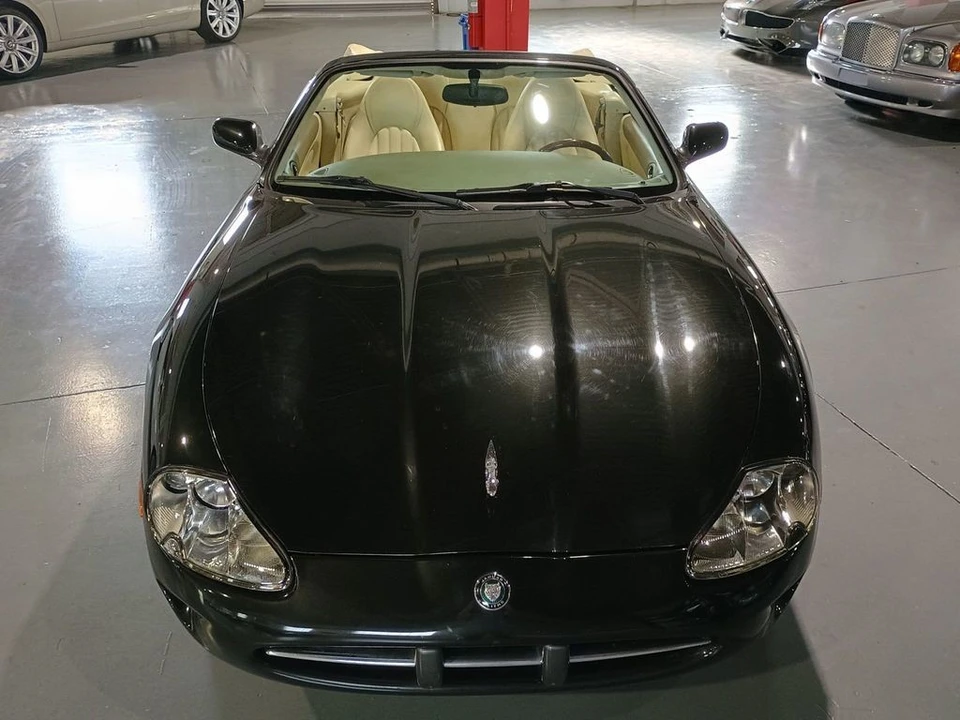 1997 Jaguar X100 XK8 - Image 12 of 12