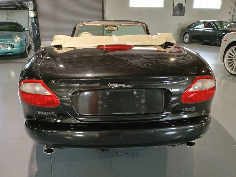 1997 Jaguar X100 XK8 - Image 5 of 12