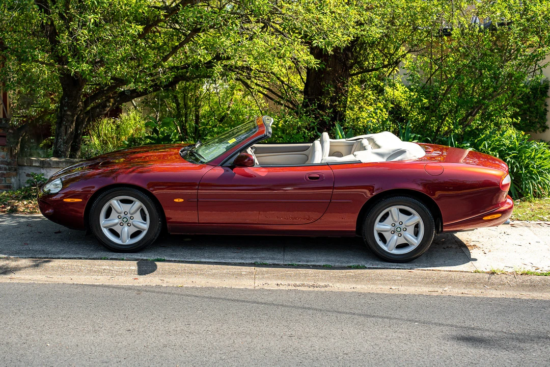 1997 Jaguar X100 XK8 - Image 8 of 31