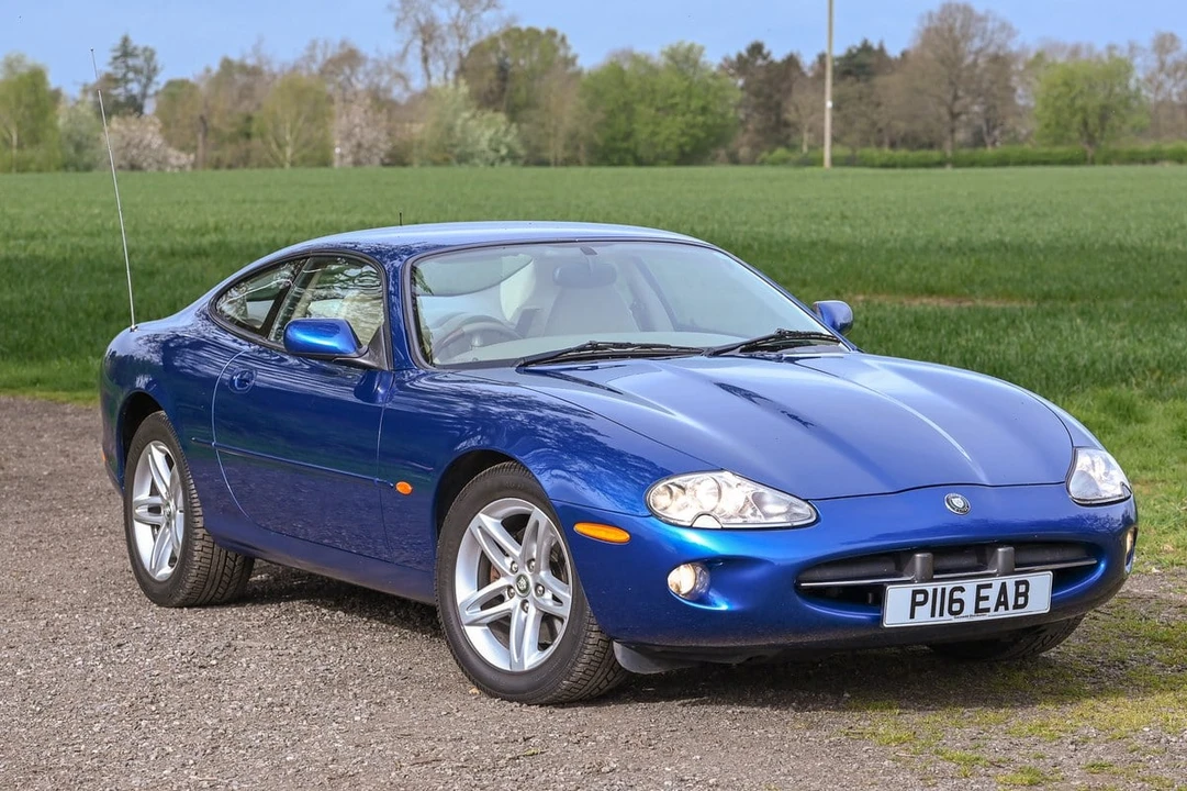 1997 Jaguar X100 XK8 - Image 4 of 30