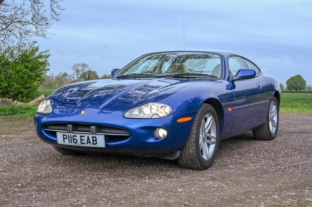 1997 Jaguar X100 XK8 - Image 2 of 30