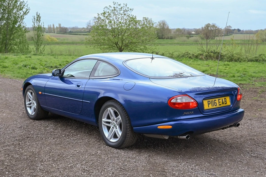 1997 Jaguar X100 XK8 - Image 23 of 30