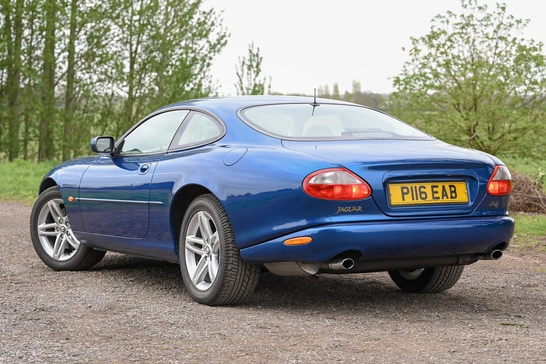 1997 Jaguar X100 XK8 - Image 22 of 30