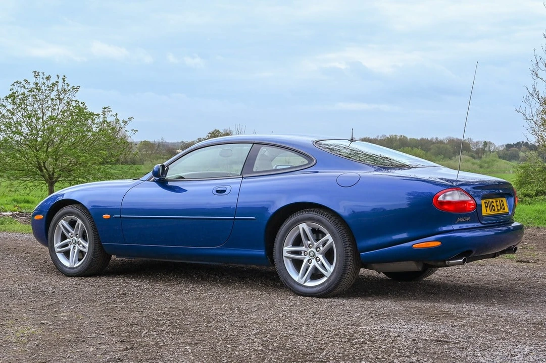 1997 Jaguar X100 XK8 - Image 8 of 30